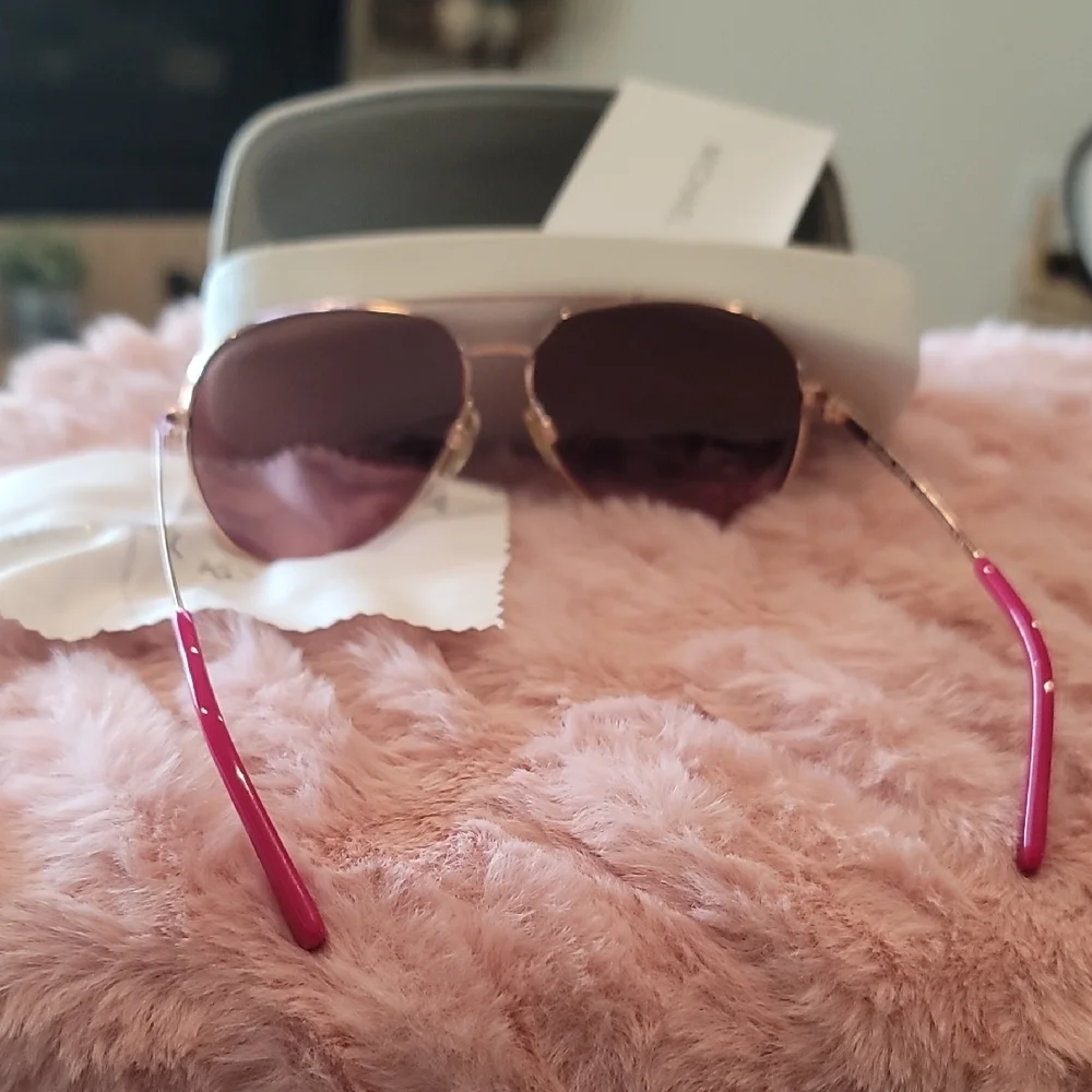 Michael Kors Rose-Tinted Aviator Sunglasses With Pink Arms - Picture 7 of 7